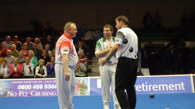 Darren Burnett v Mervyn King WB Final 2014